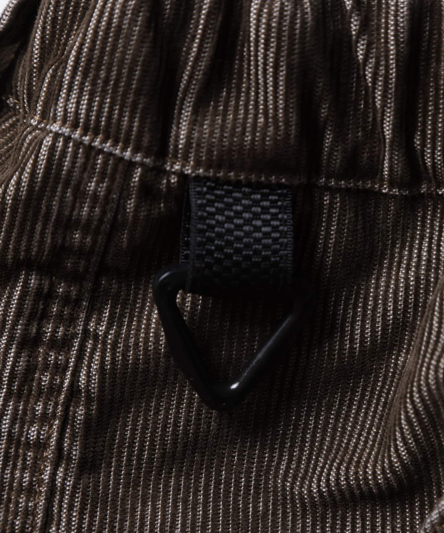 LIBERAIDERS CORDUROY UTILITY SHORTS BROWNの画像