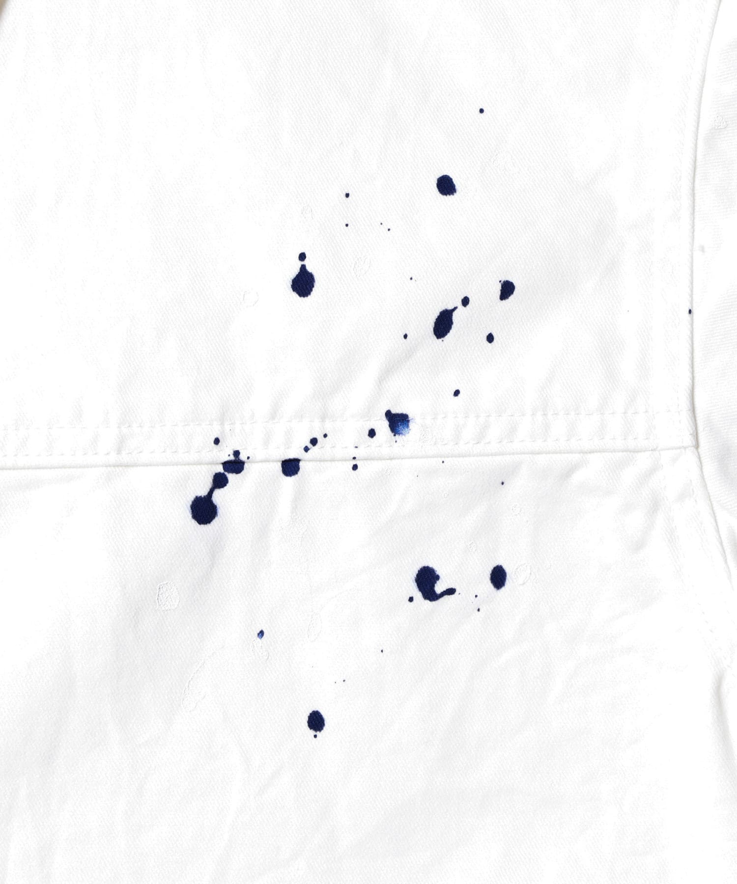 LIBERAIDERS GARMENT DYED TRUCKER JACKET WHITEの画像