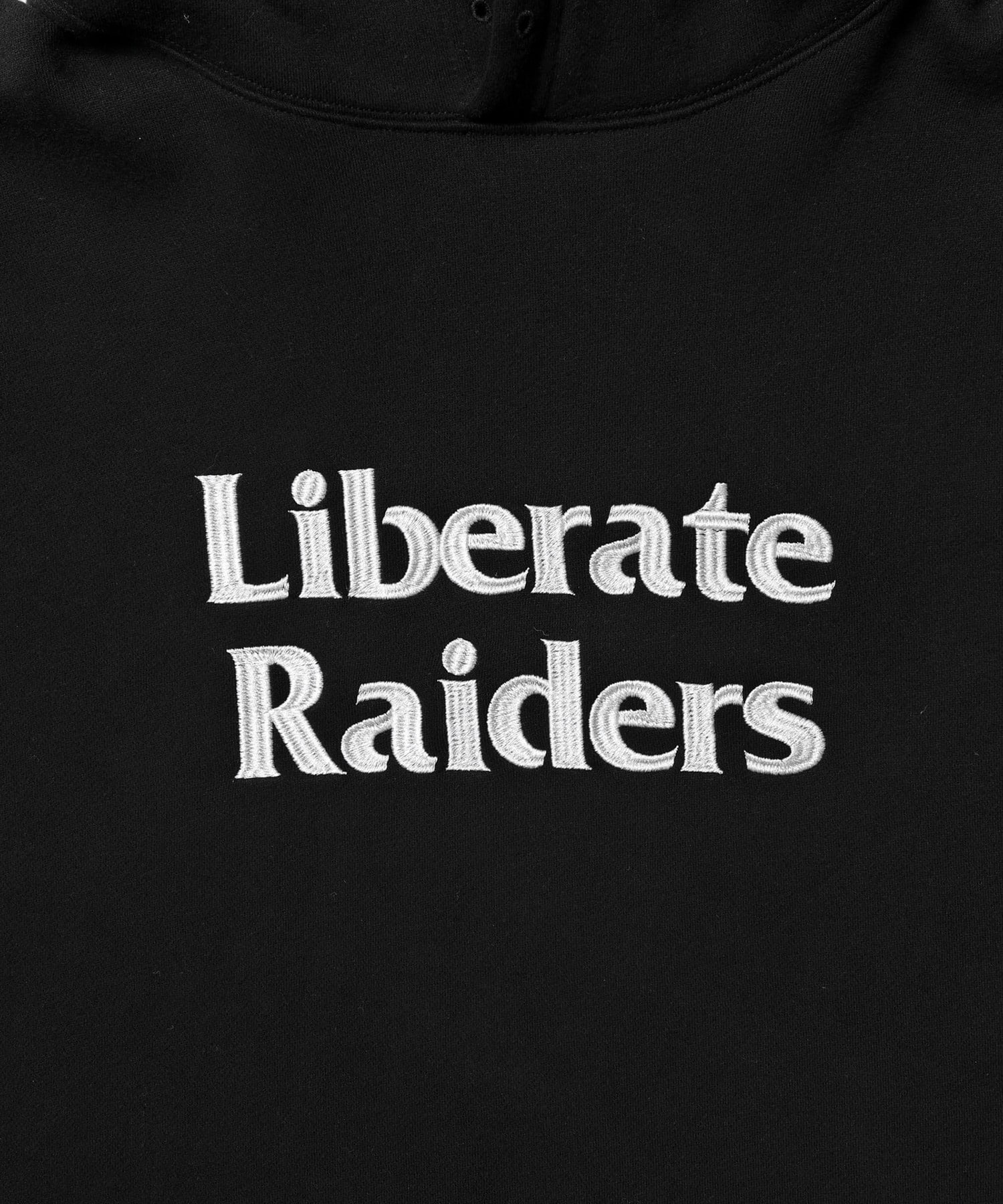LIBERAIDERS LR EMBROIDERY HOODIE BLACKの画像