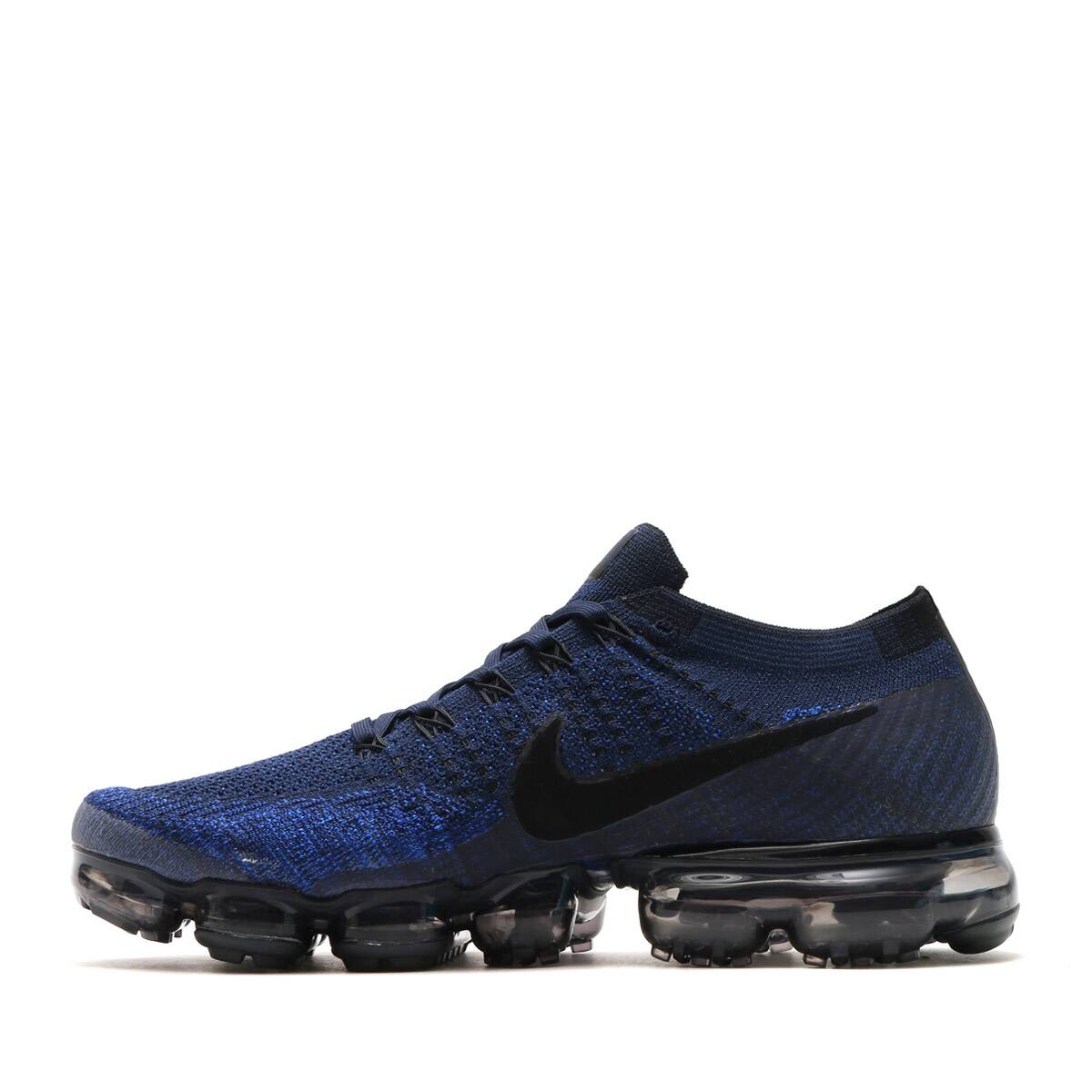 navy blue nike vapormax flyknit