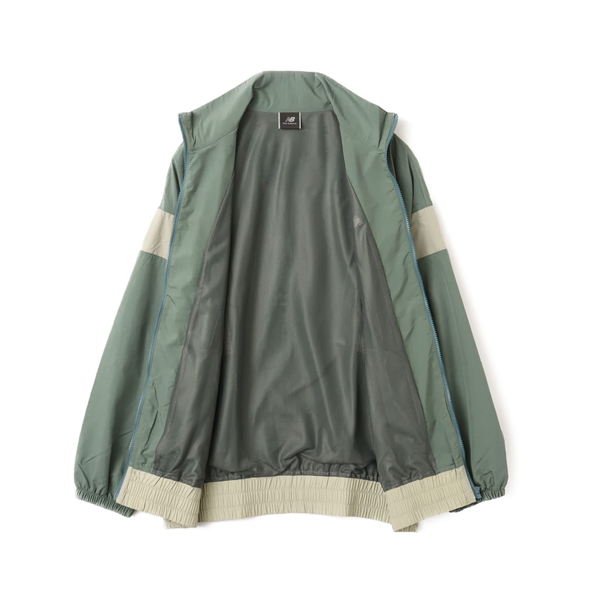 New Balance MET24 Varsity Jacket ダークジュ二パー