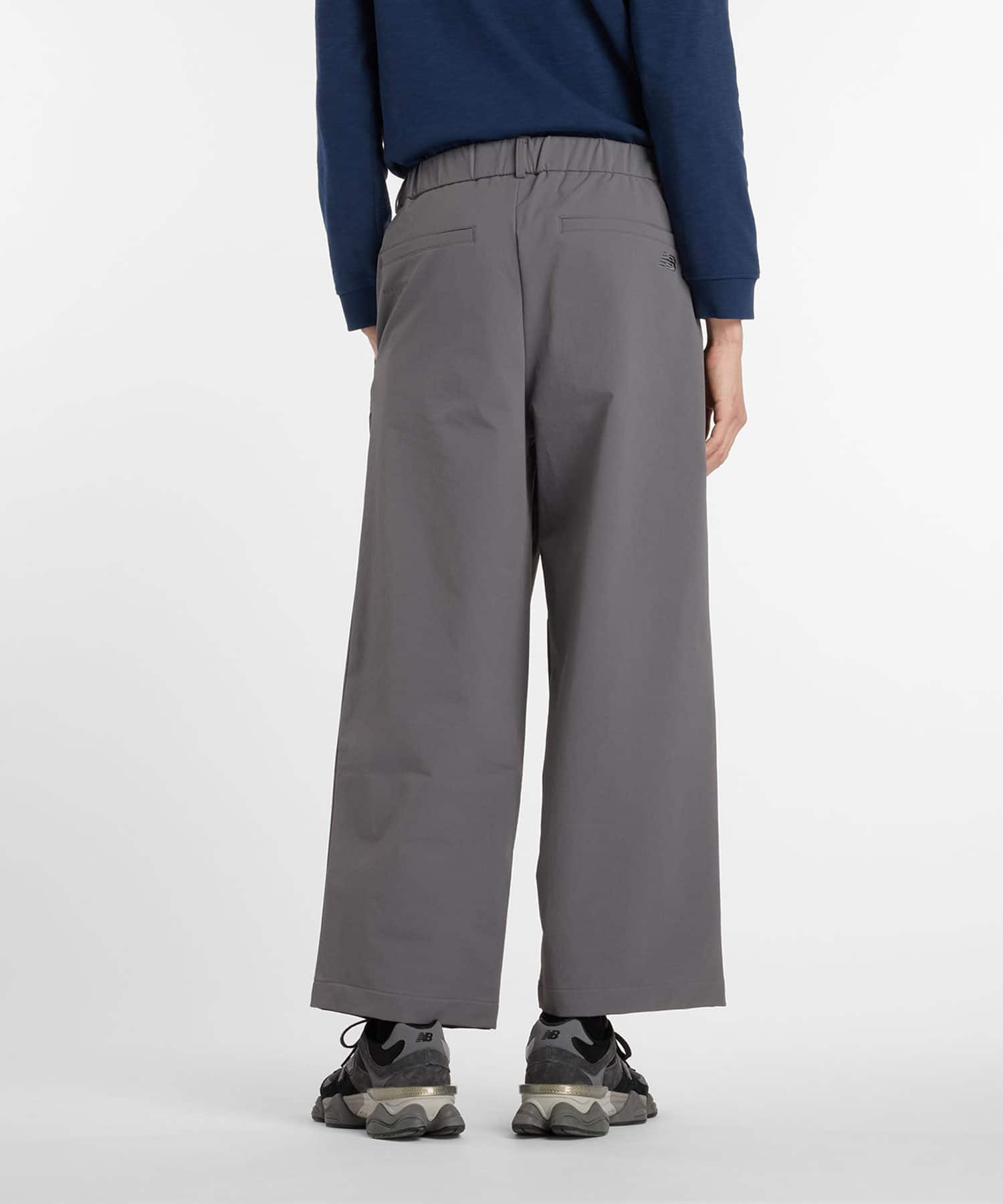 New Balance NB GREY WIDE PANTS キャッスルロックの画像