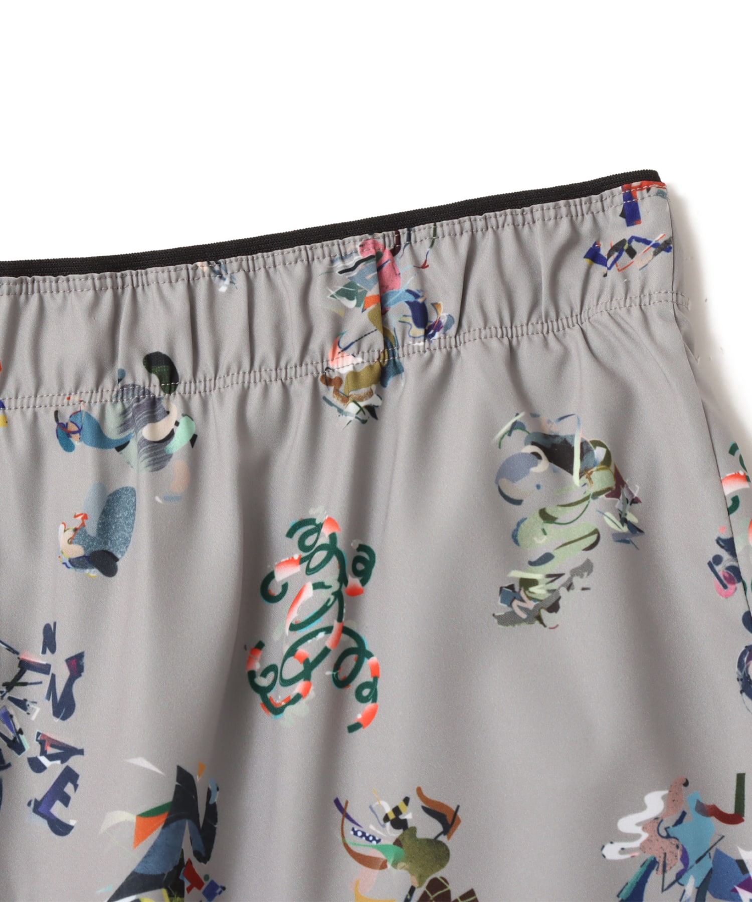 New Balance x GCP Run Short 5 AOP BEIGEの画像