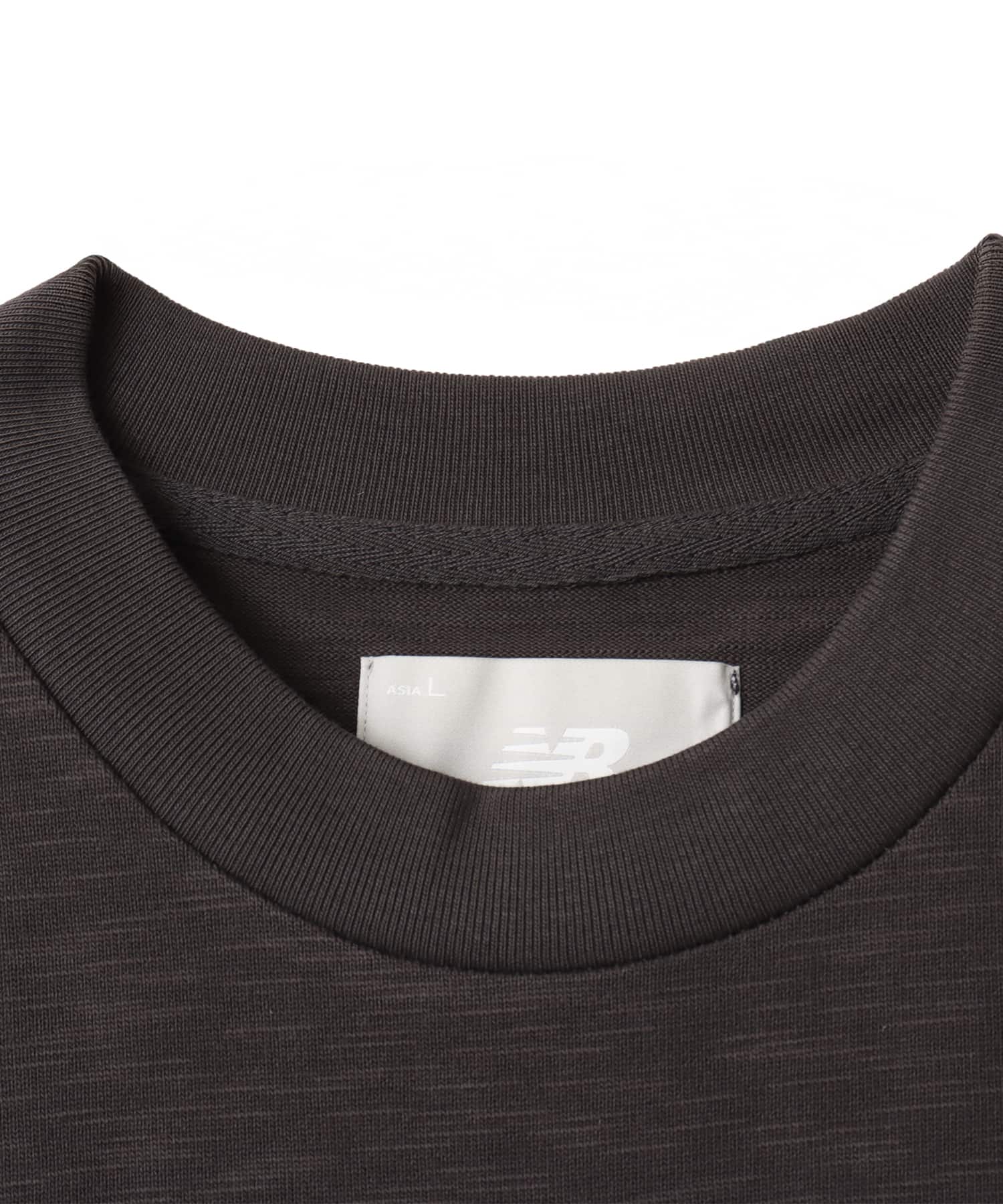 New Balance NB GREY T SHIRTS ブラックセメントの画像