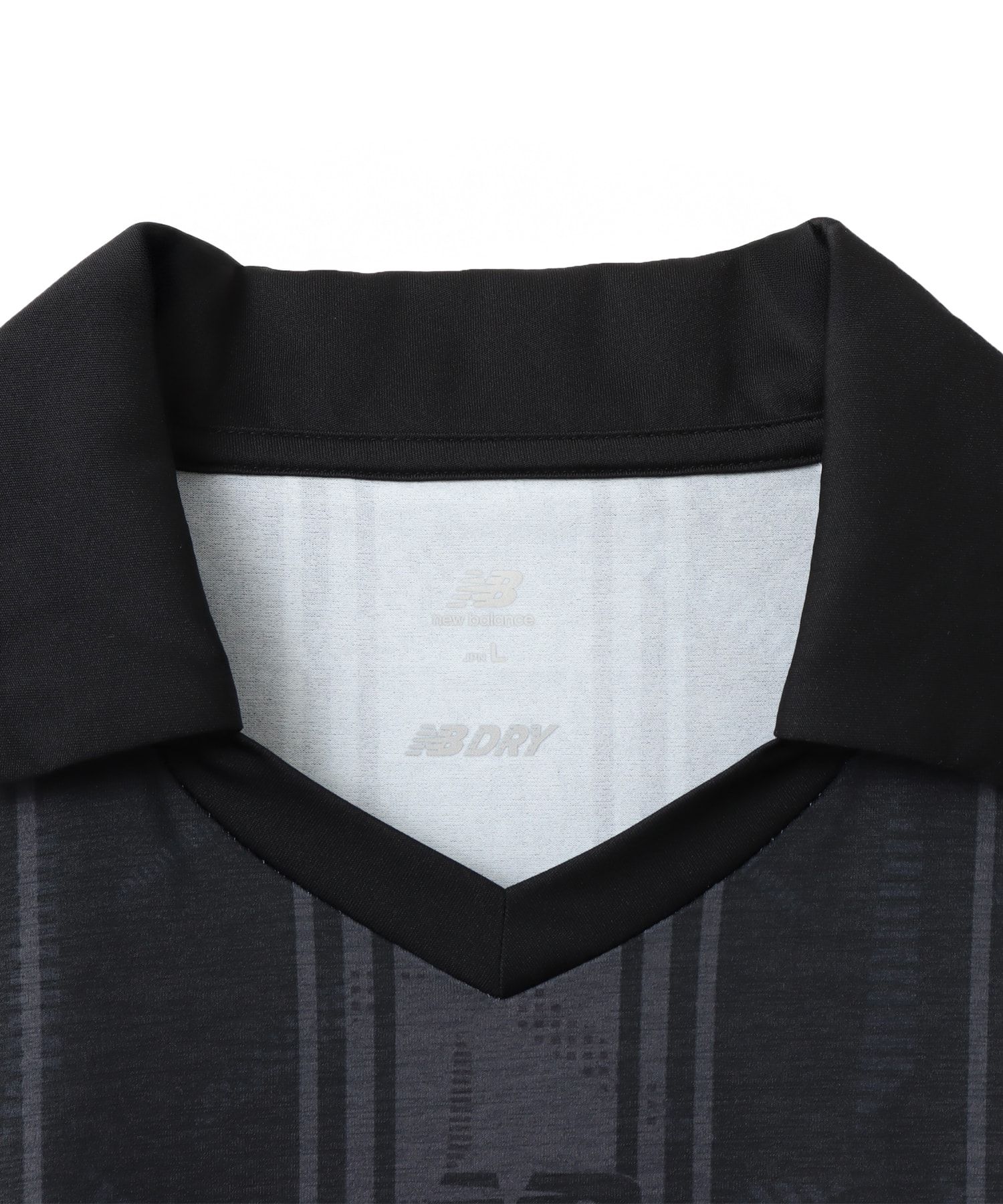 New Balance GRAPHIC POLO LONG SLEEVE SHIRTS ブラックの画像