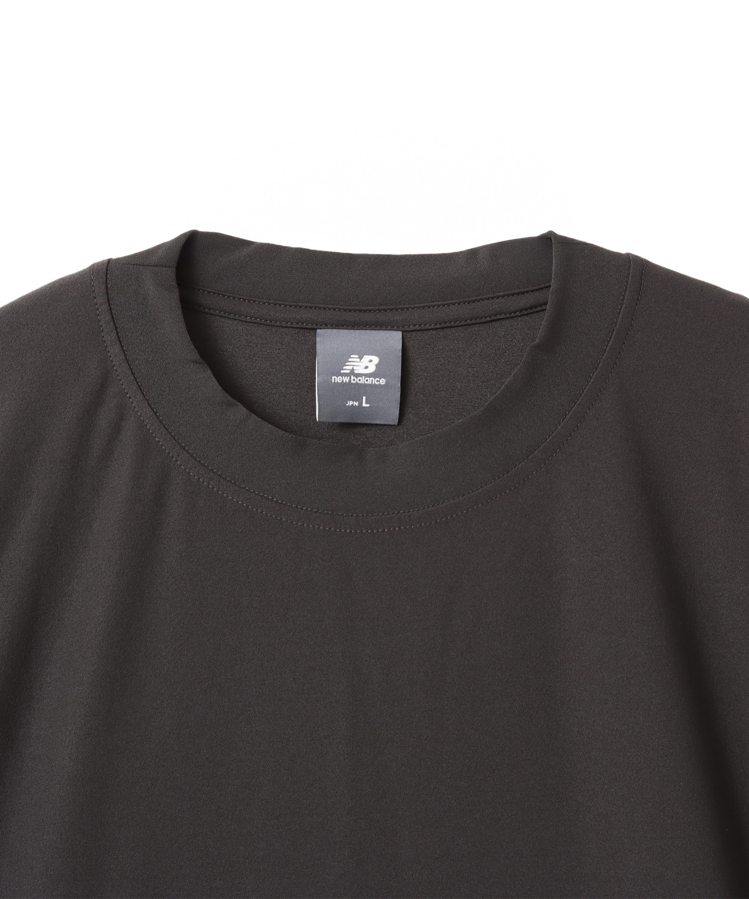 New Balance SUN SHIELD LONG SLEEVE T-SHIRT ブラックセメントの画像