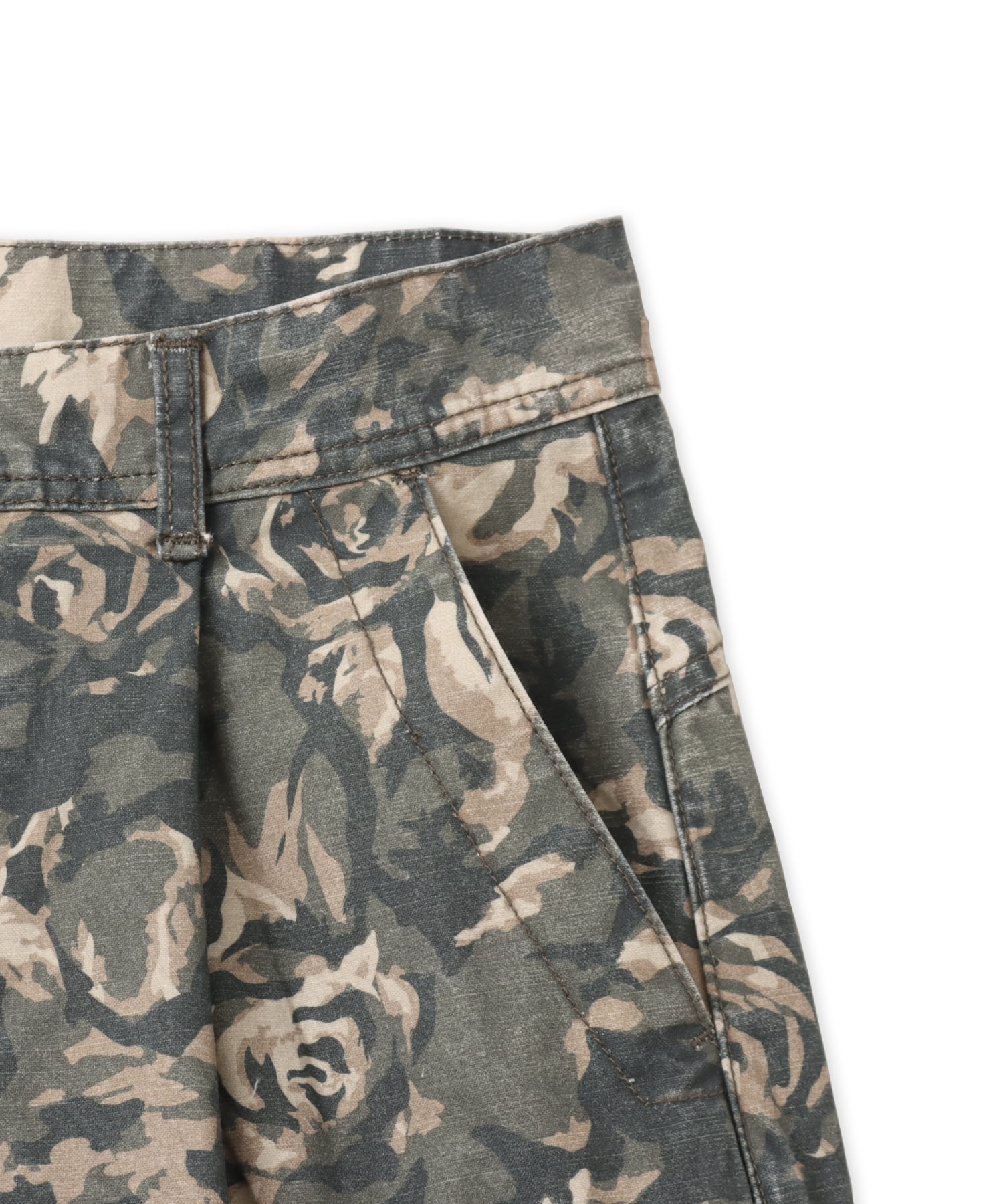 atmos pink Rose Camouflage Half Pants KHAKIの画像