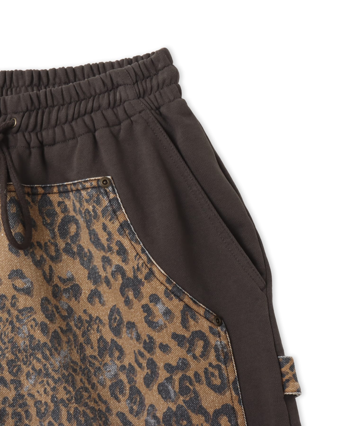 atmos pink Leopard Docking Short Pants BROWNの画像
