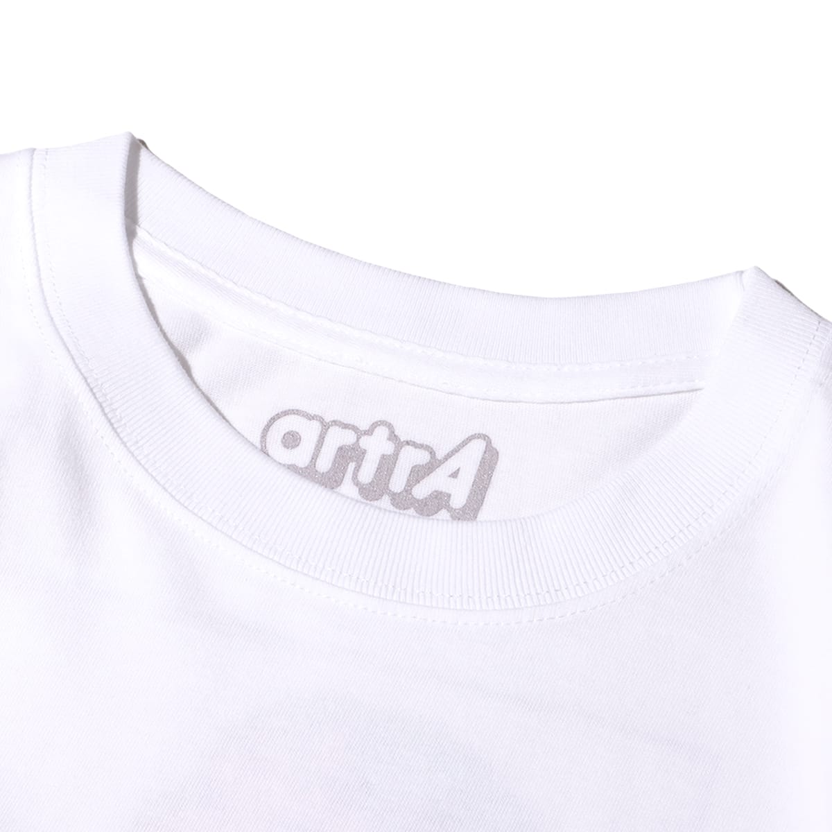 artrA x KOUSUKE SHIMIZU TEE WHITE 21SP-I