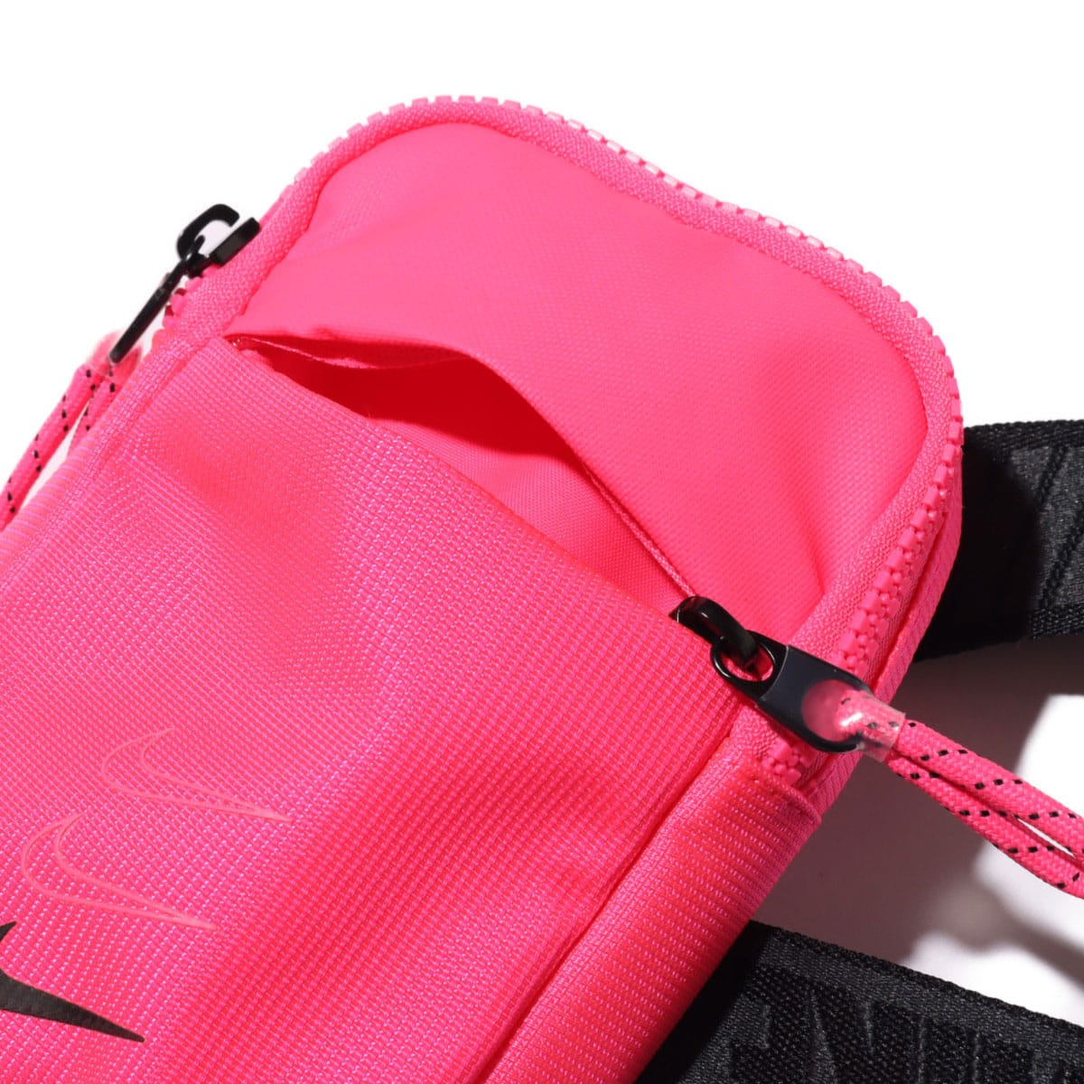 NIKE NK SPRTSWR ESSENTIALS S HIP P HYPER PINK/DK SMOKE GREY/BLACK 21SP-Iの画像
