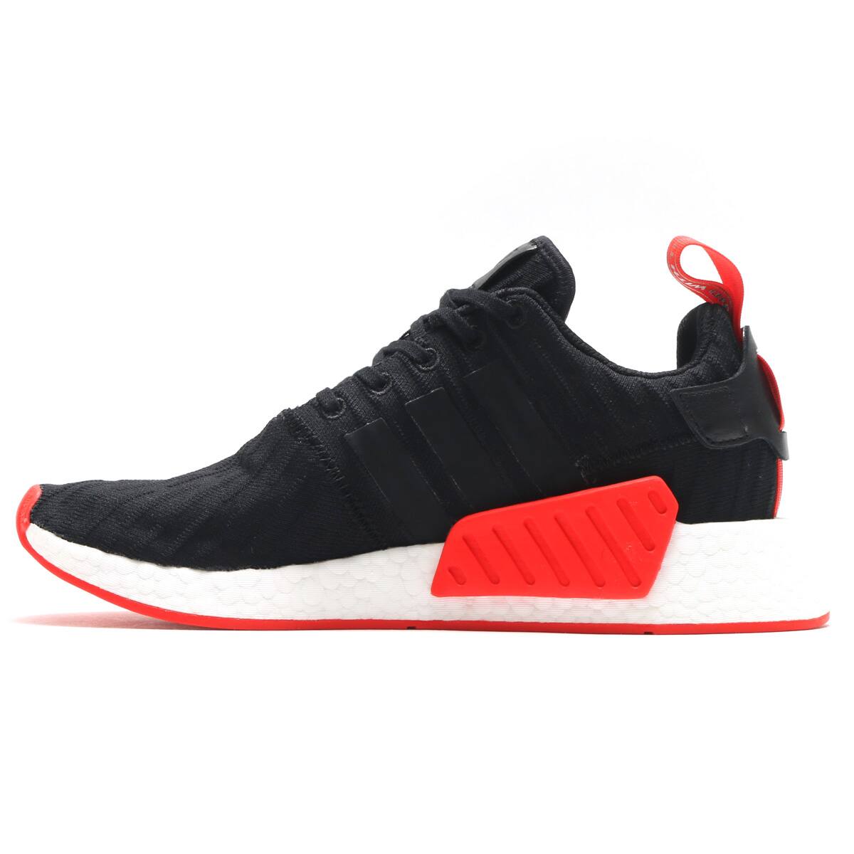 nmd r2 core black