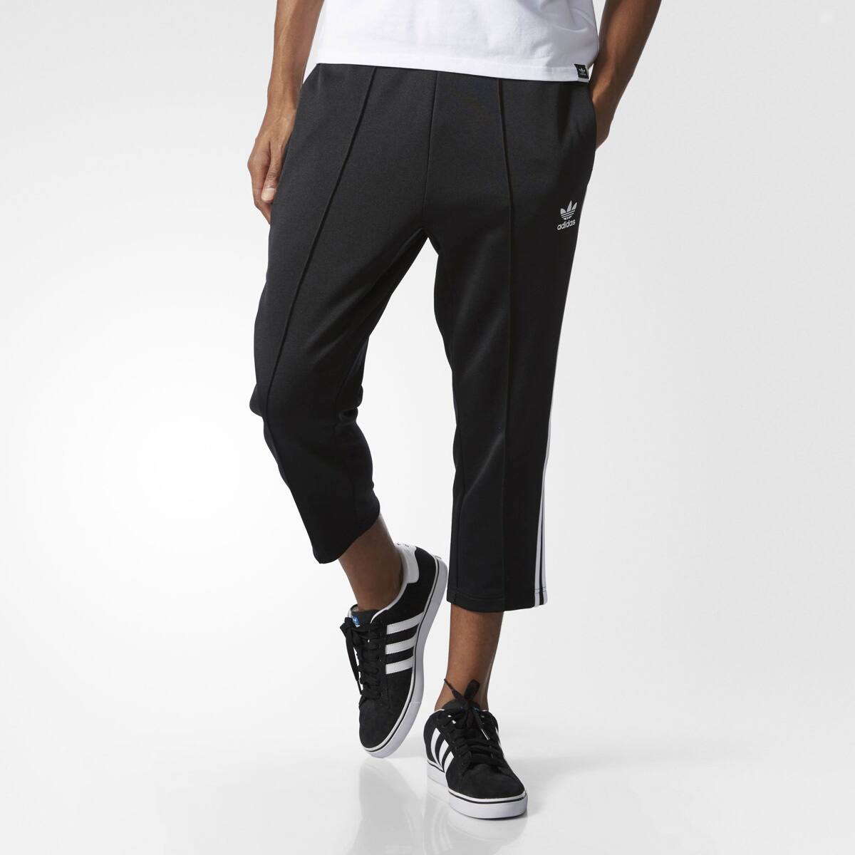 adidas SST RELAX CROPPED PANTS ブラック
