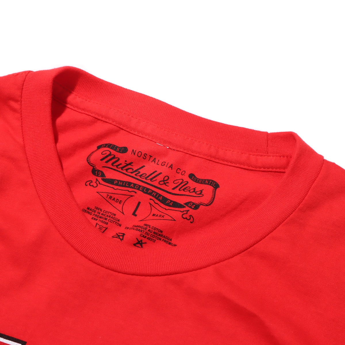 Mitchell & Ness NBA INCLINE STACKED TEE BULLS REDの画像