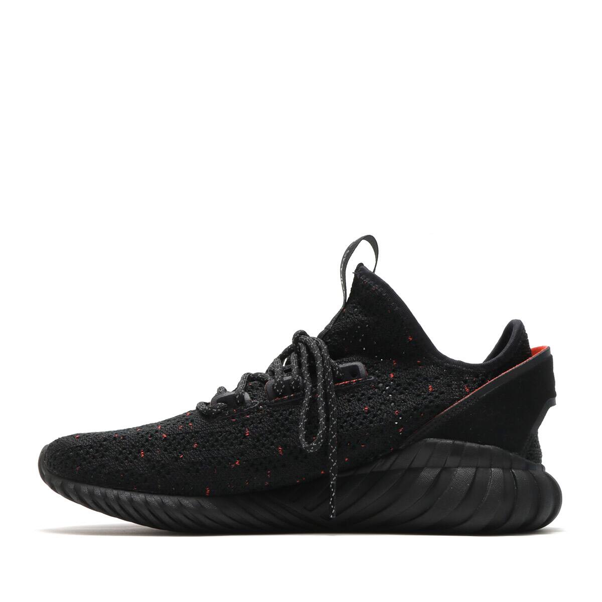 tubular doom sock pk black