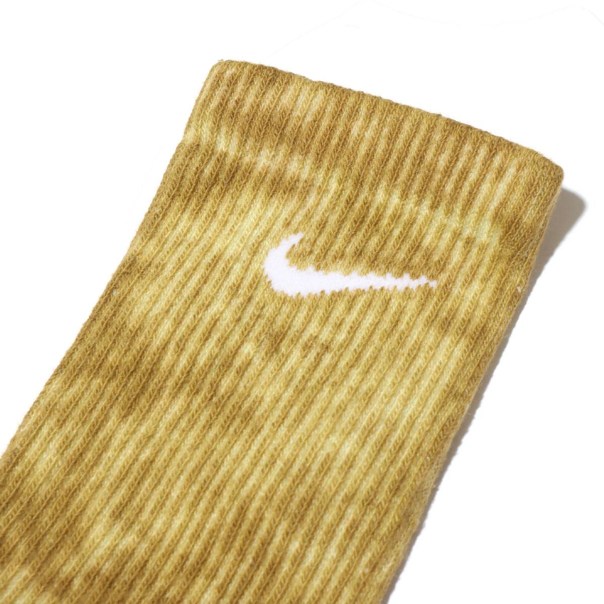 NIKE U NK EVERYDAY PLUS CUSH CREW DESERT MOSS/OLIVE AURA/WHITE 22SP-Sの画像