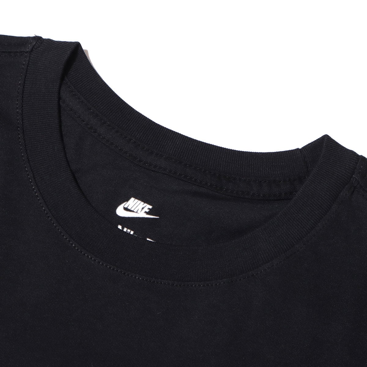 NIKE AS M NSW ESS+ STMT 1 TEE BLACK 22SU-Iの画像