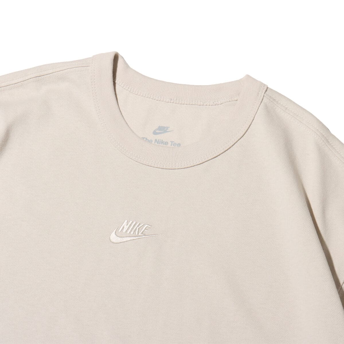 NIKE AS M NSW PREM ESSNTL SUST TEE LT OREWOOD BRN の画像