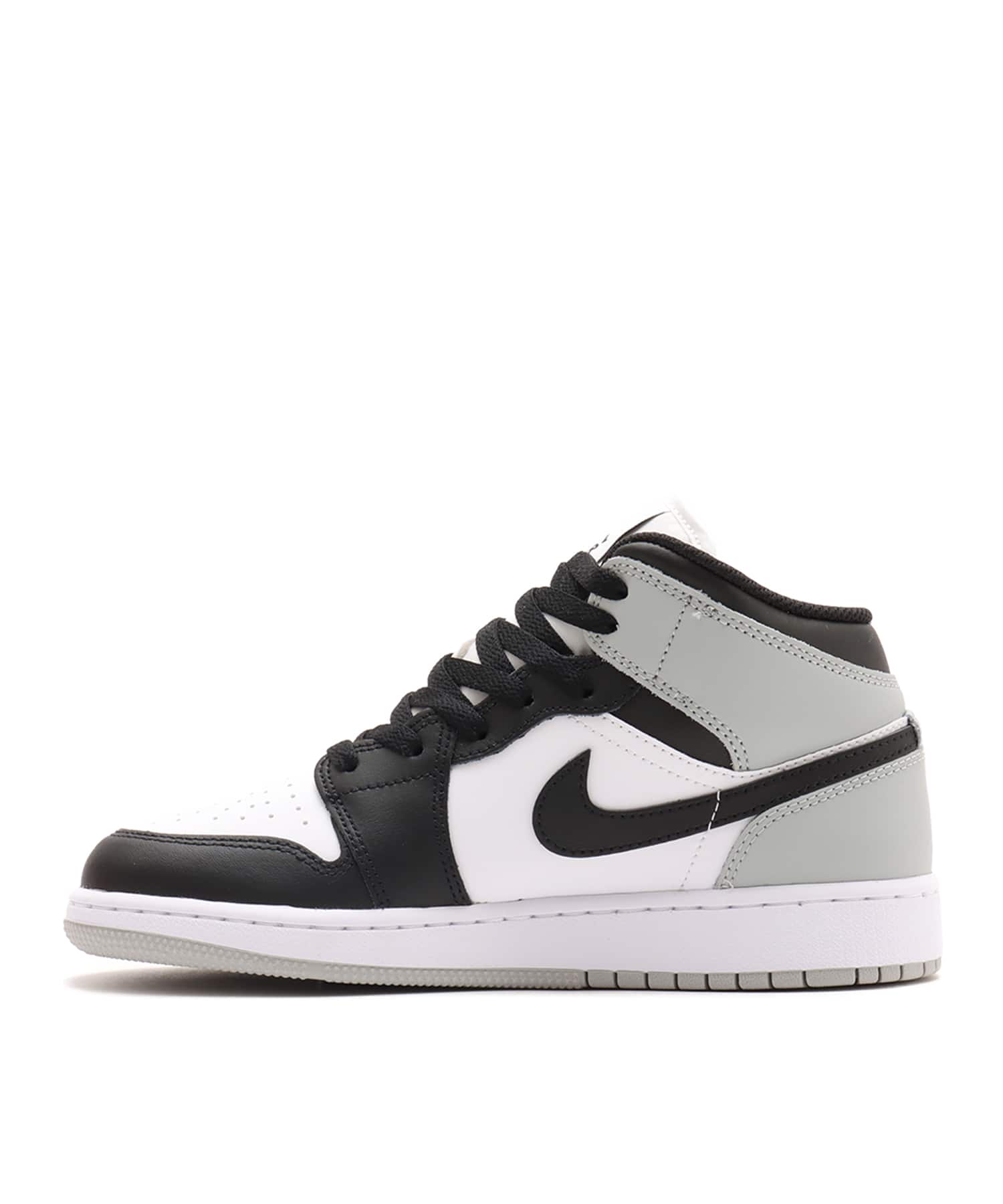 JORDAN BRAND AIR JORDAN 1 MID (GS) WHITE/BLACK-LT SMOKE GREYの画像