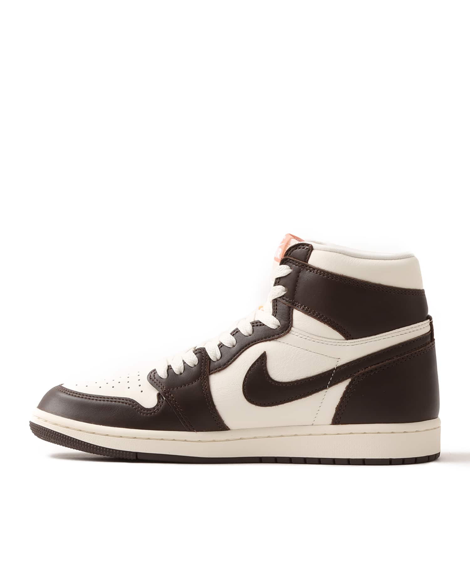 JORDAN BRAND WMNS AIR JORDAN 1 RETRO HI OG BAROQUE BROWN/SAIL-LT MADDER ROOTの画像