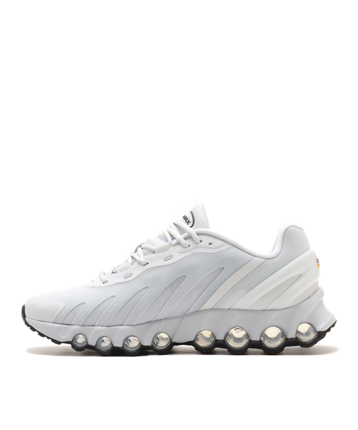 NIKE AIR MAX DN8 PURE PLATINUM/BLACK-PURE PLATINUM-BLACKの画像