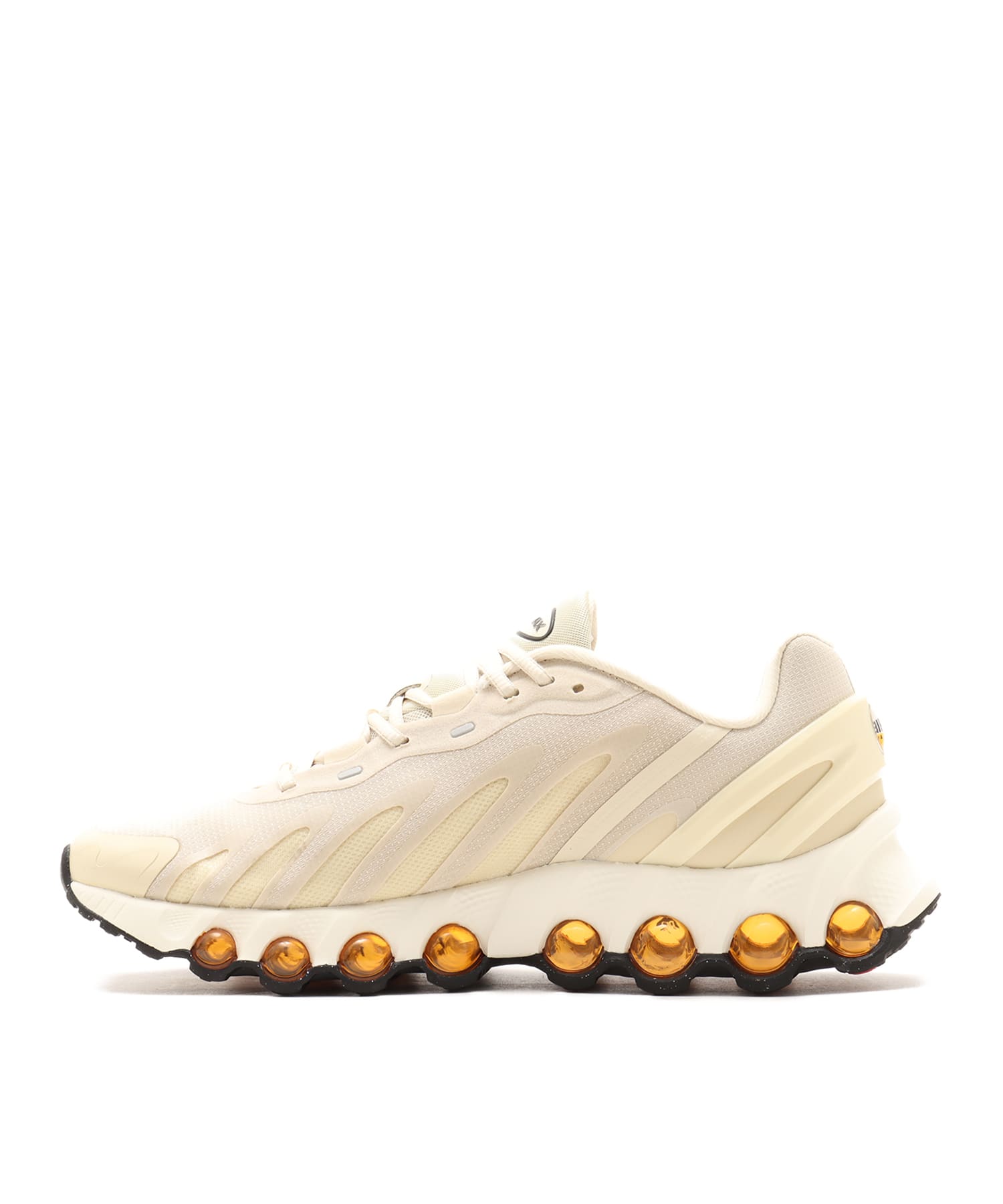 NIKE AIR MAX DN8 LT KHAKI/MONARCH-COCONUT MILK-LT KHAKIの画像
