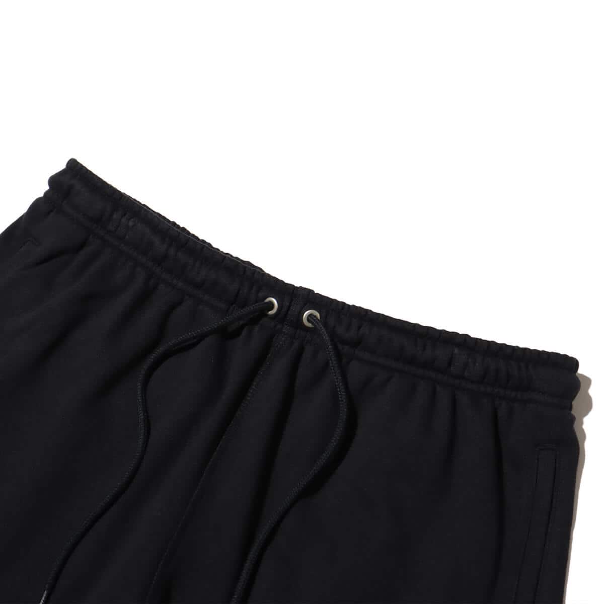 NIKE AS M NK CLUB FT SHORT VRSTY BLACK/SAFETY ORANGEの画像