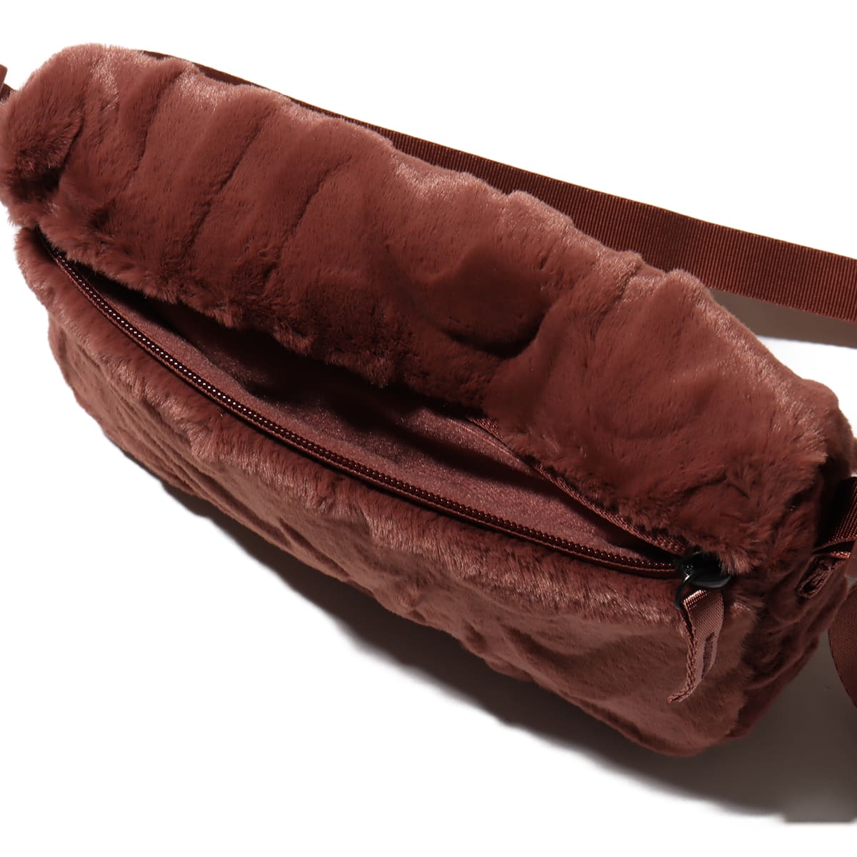 NIKE NK NSW FTRA 365 FUR CRSBY RED SEPIA/RED SEPIA/RED SEPIA の画像