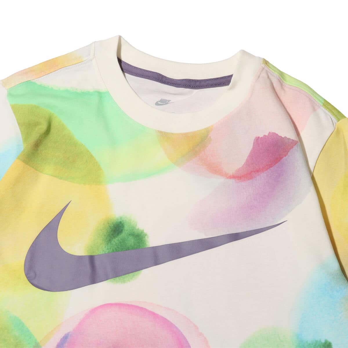 NIKE AS W NSW TEE ESSNTL AOP GCEL SAIL の画像