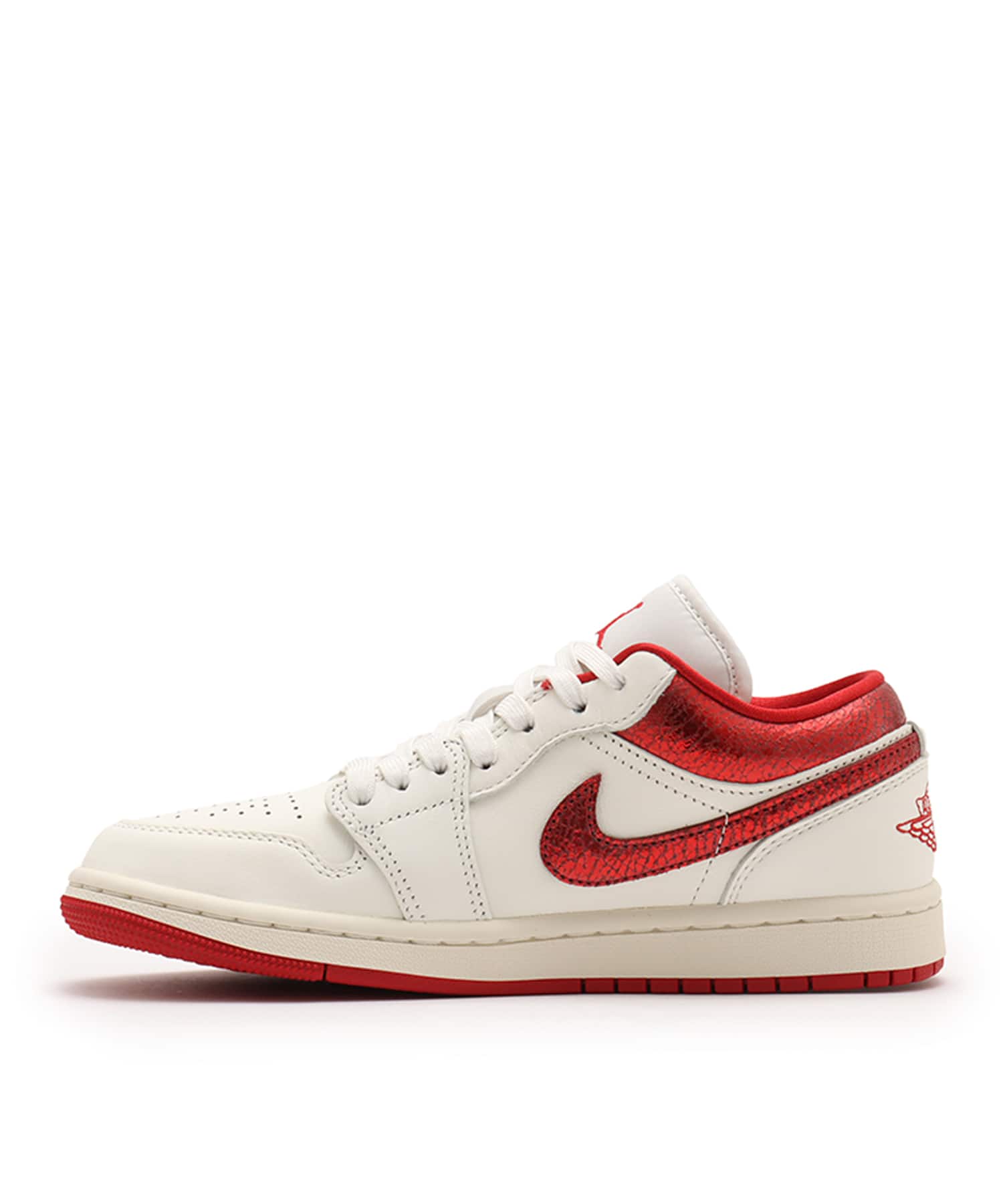 JORDAN BRAND WMNS AIR JORDAN 1 LOW SE SAIL/VARSITY RED-TEAM REDの画像