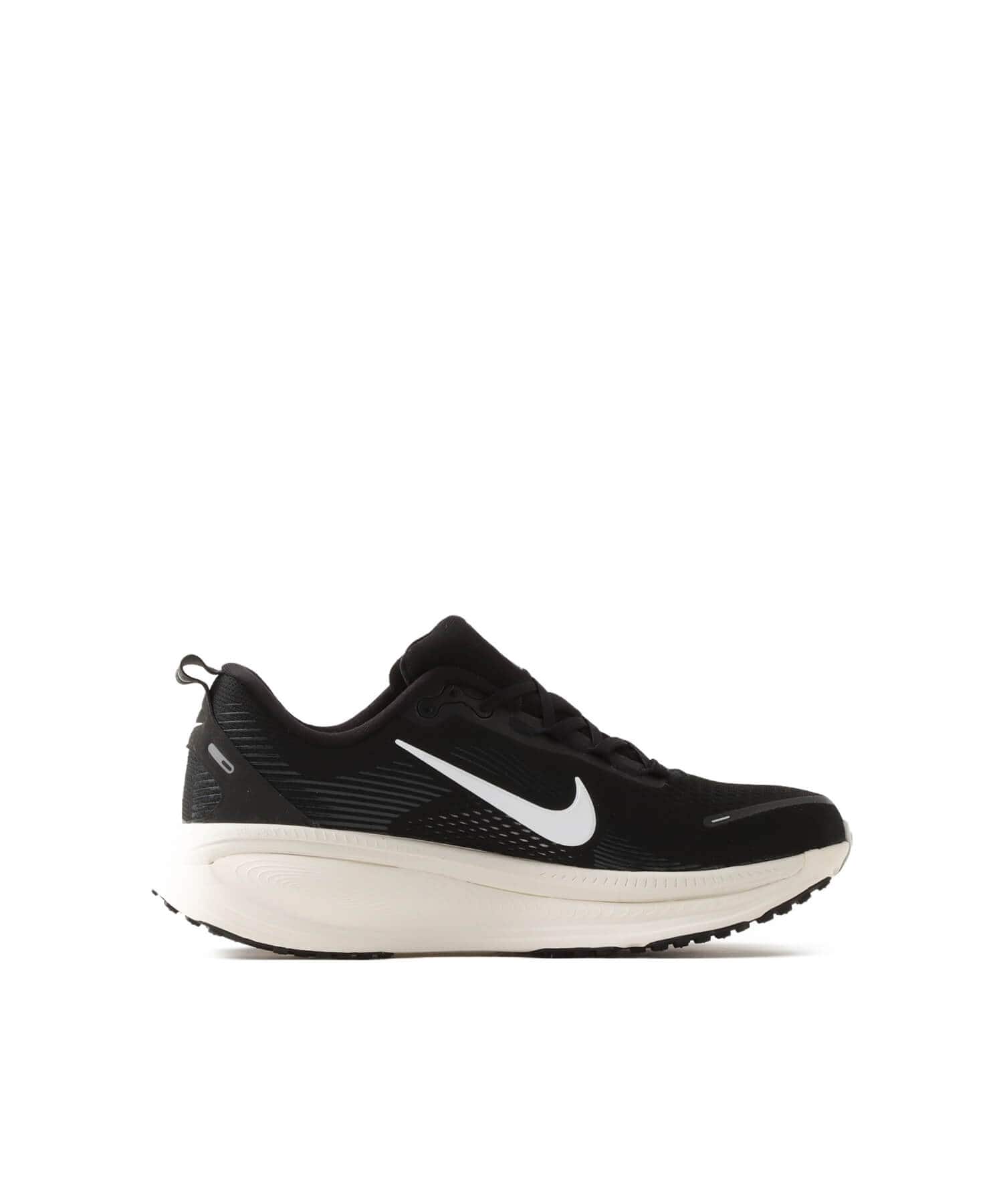 NIKE VOMERO 18 BLACK/SUMMIT WHITE-COCONUT MILKの画像
