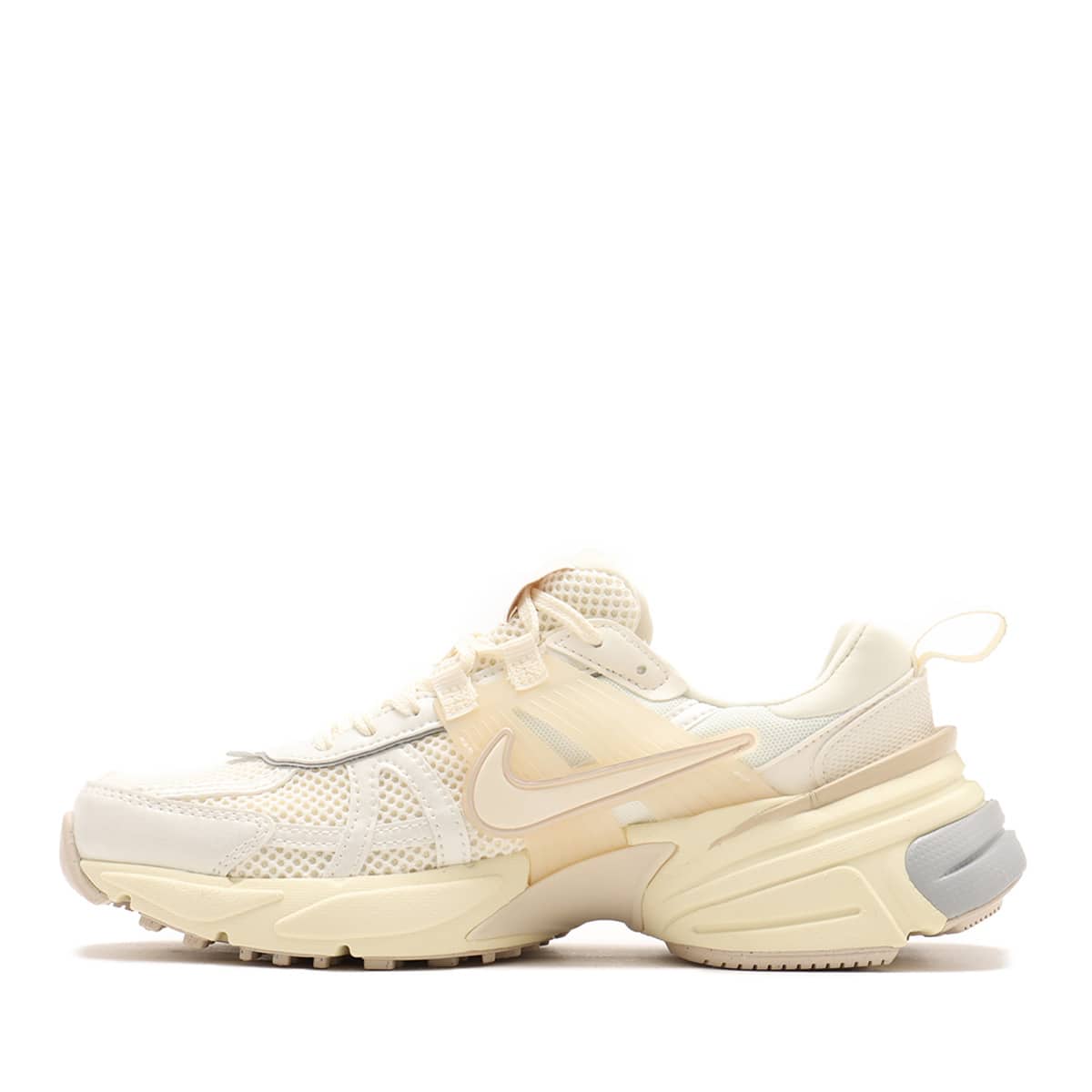 NIKE W V2K RUN PALE IVORY/PALE IVORY-COCONUT MILK の画像