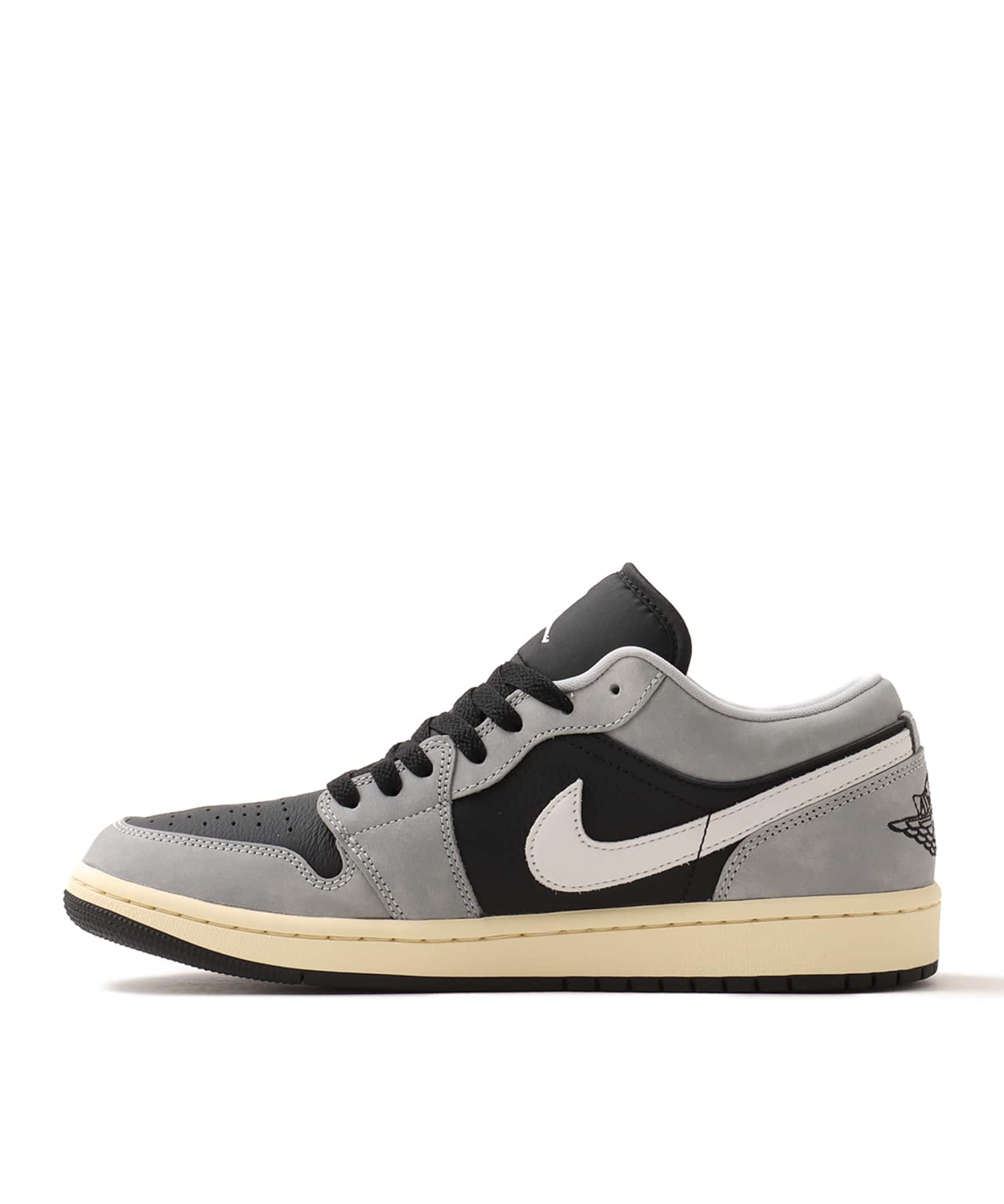 JORDAN BRAND AIR JORDAN 1 LOW SE LT SMOKE GREY/BLACK-SAIL-MUSLINの画像