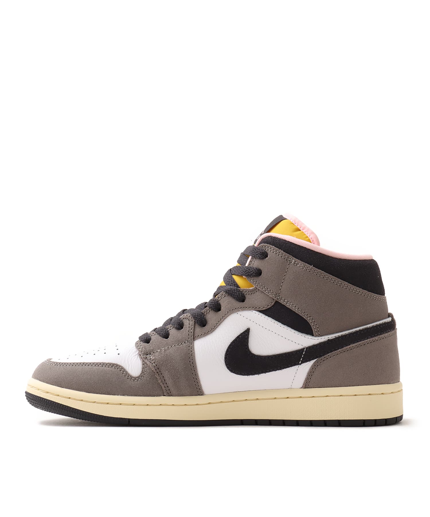 JORDAN BRAND AIR JORDAN 1 MID SE WHITE/OIL GREY-CAVE STONE-DARK SULFURの画像