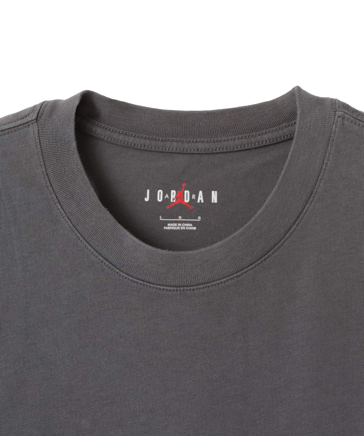 JORDAN BRAND M J FLT ESS WSH 85 SS CRW IRON GREY/BLACKの画像