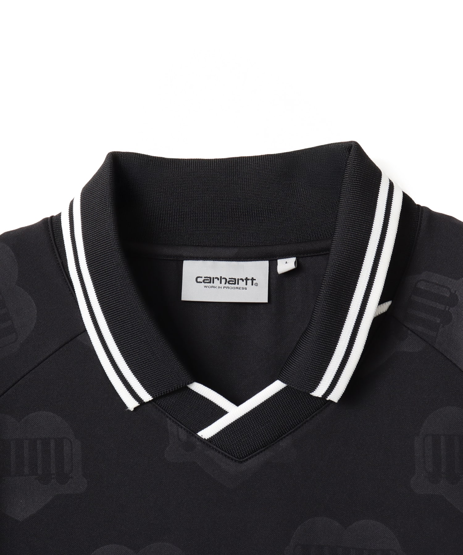 CARHARTT S/S HARTT’S FOOTBALL T-SHIRT Heart Train Jacquard, Blackの画像