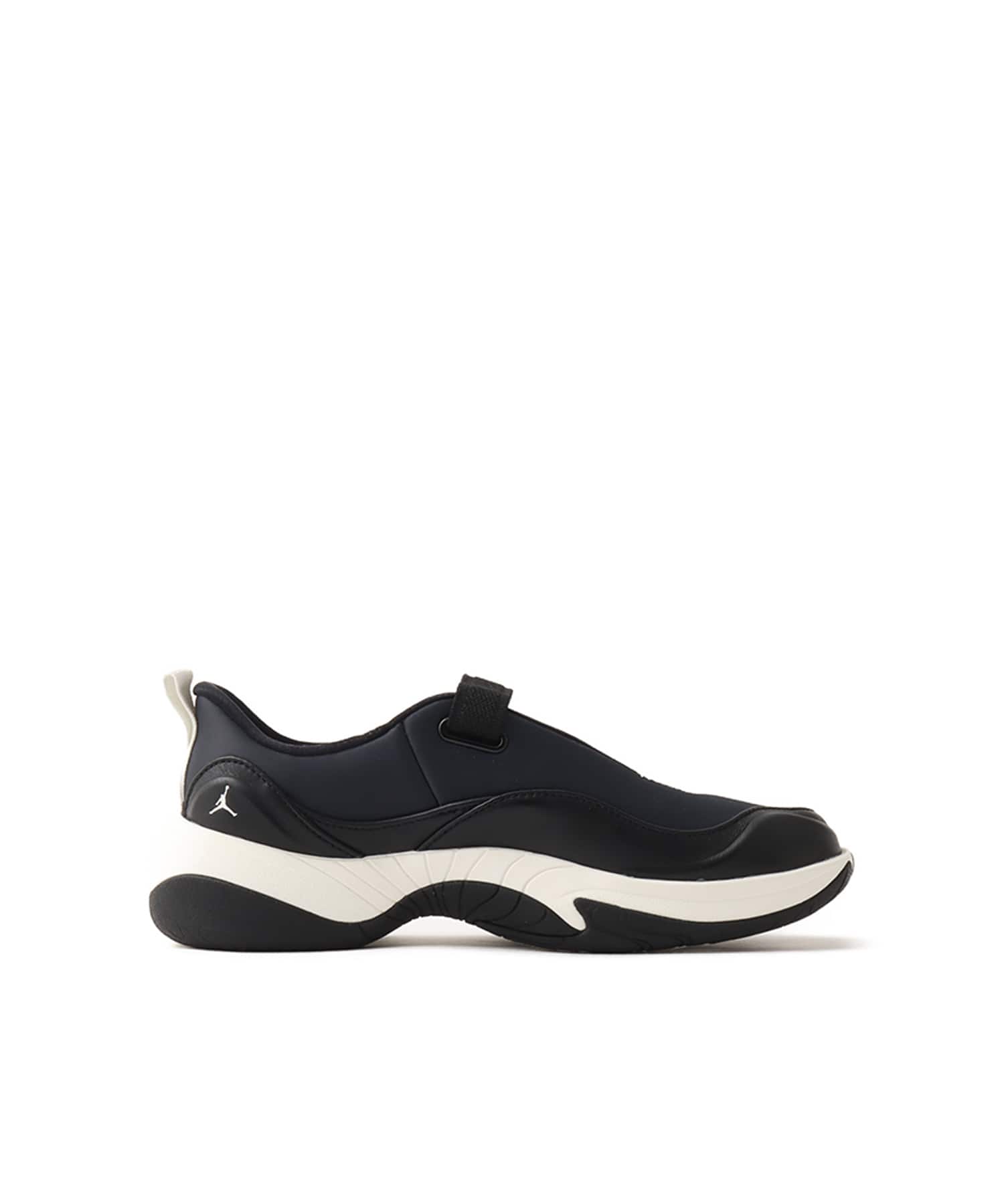 JORDAN BRAND WMNS JORDAN POINTE BLACK/SAILの画像