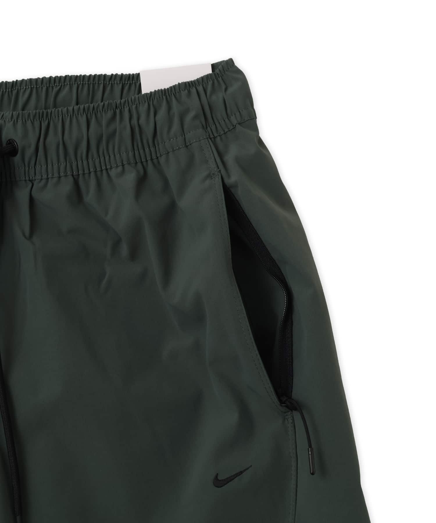 NIKE AS M NK UV TECH HELIOS SUN SHORT GREENの画像