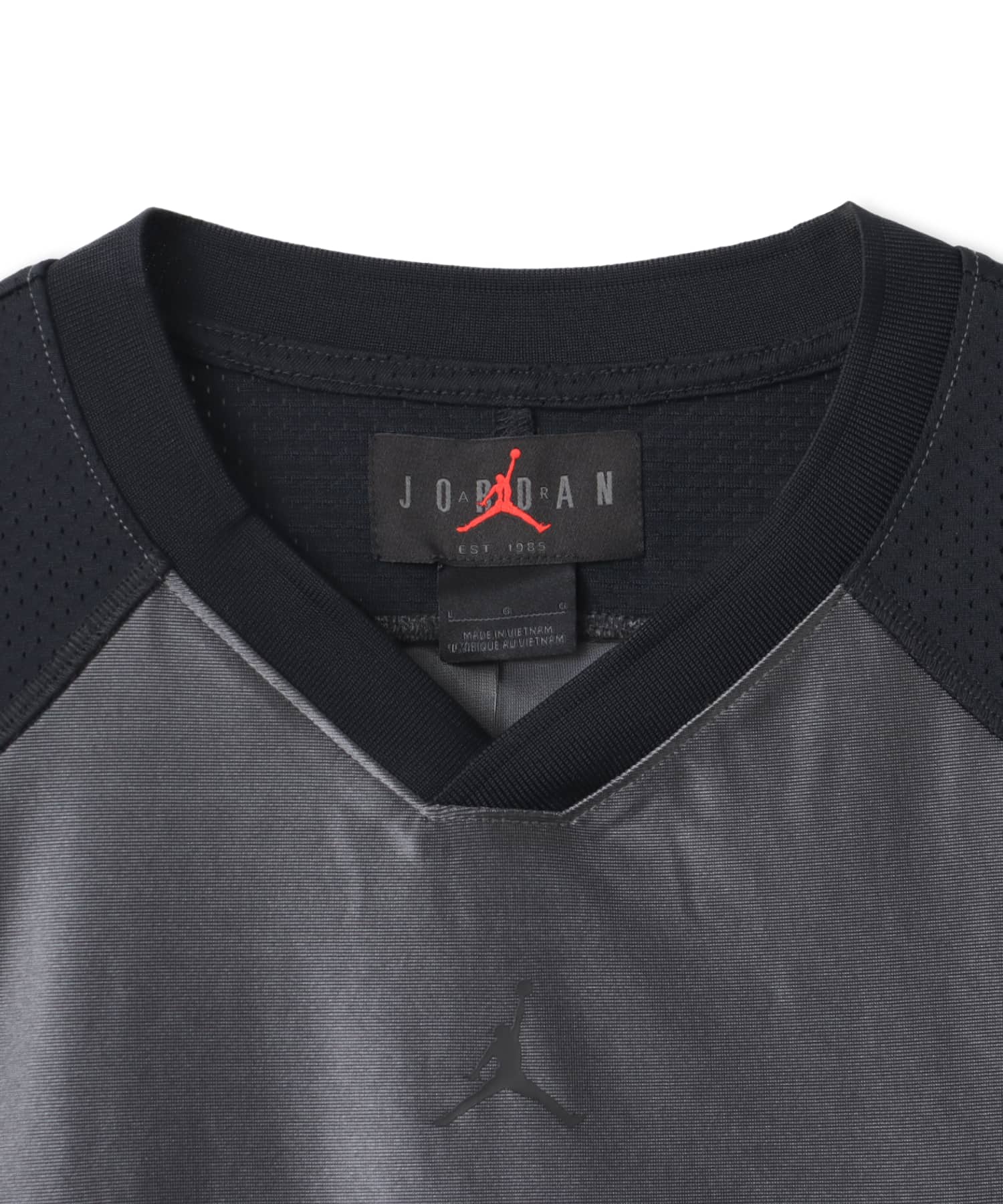 JORDAN BRAND M J FLT JERSEY SS TOP BLACK/IRON GREY/(BLACK)の画像