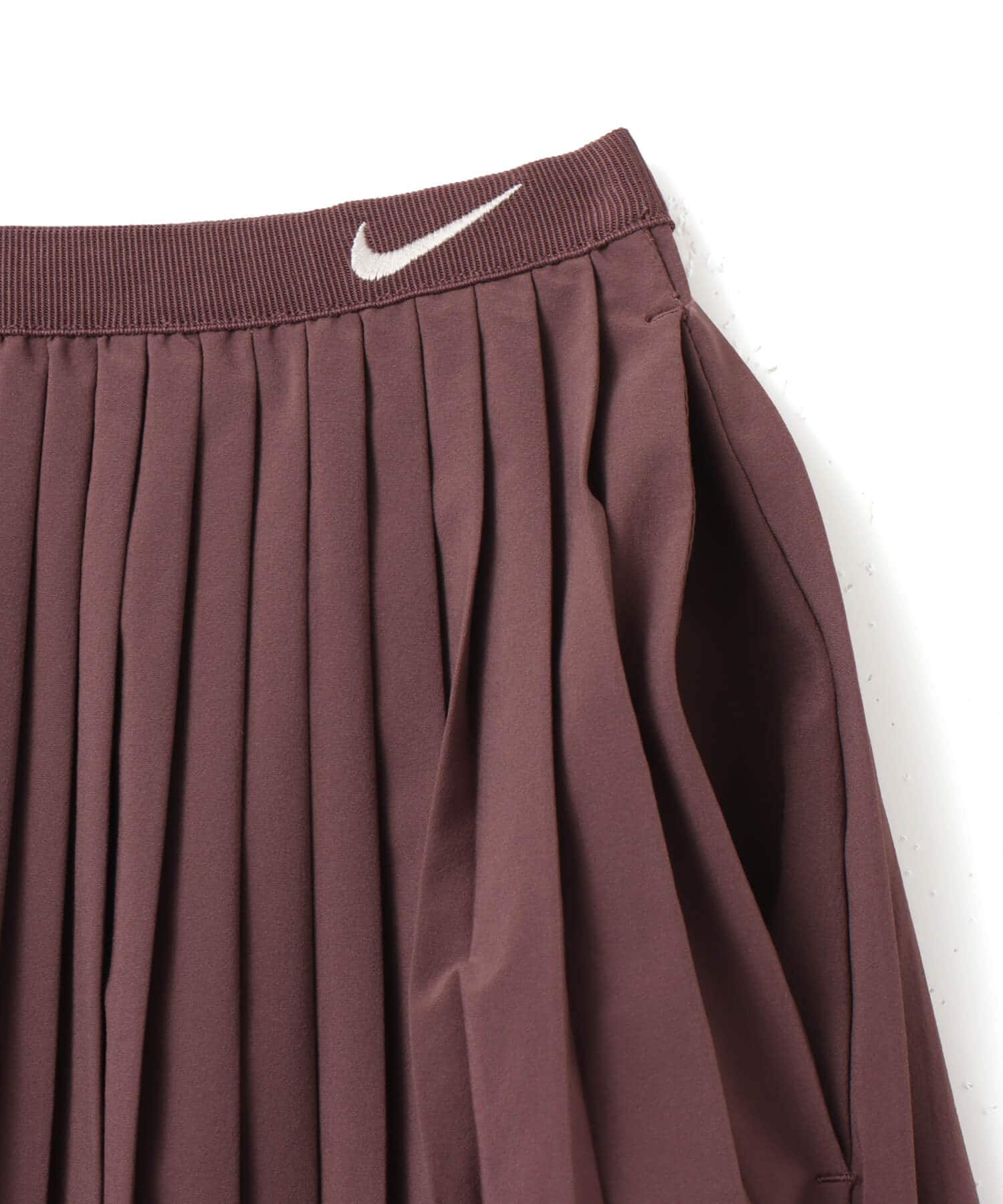 NIKE AS W NSW PLEATED SKIRT BROWNの画像