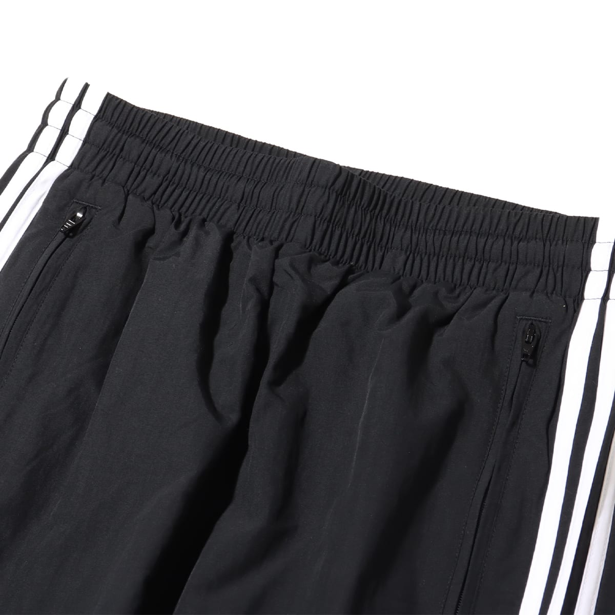 adidas WOVEN FBIRD TP BLACKの画像