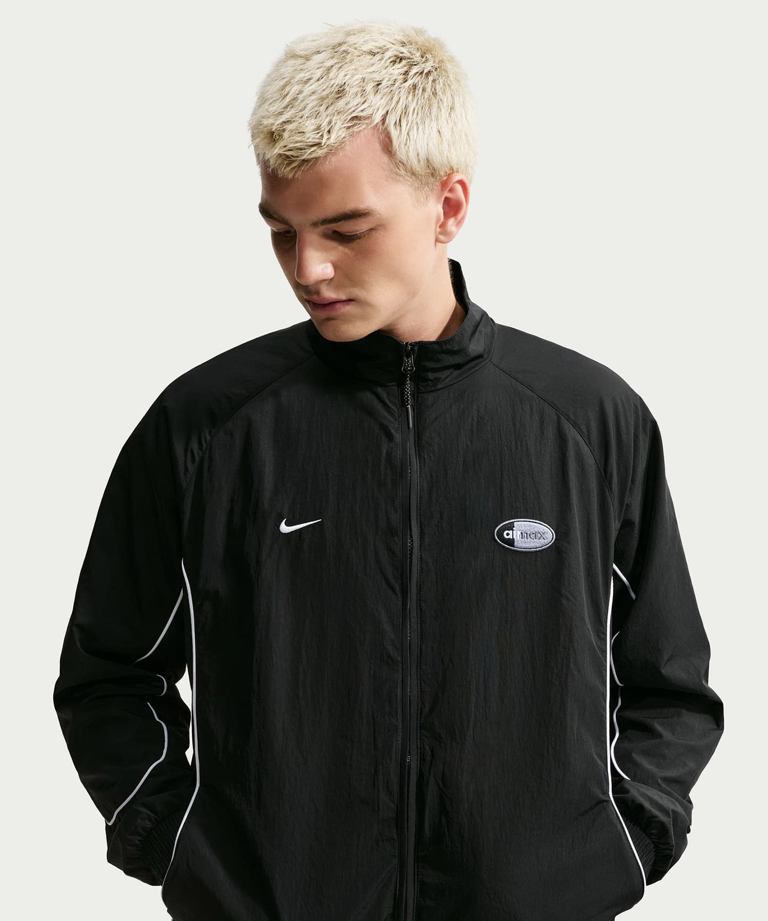 NIKE M NSW AIR MAX 95 WVN JKT BLACKの画像