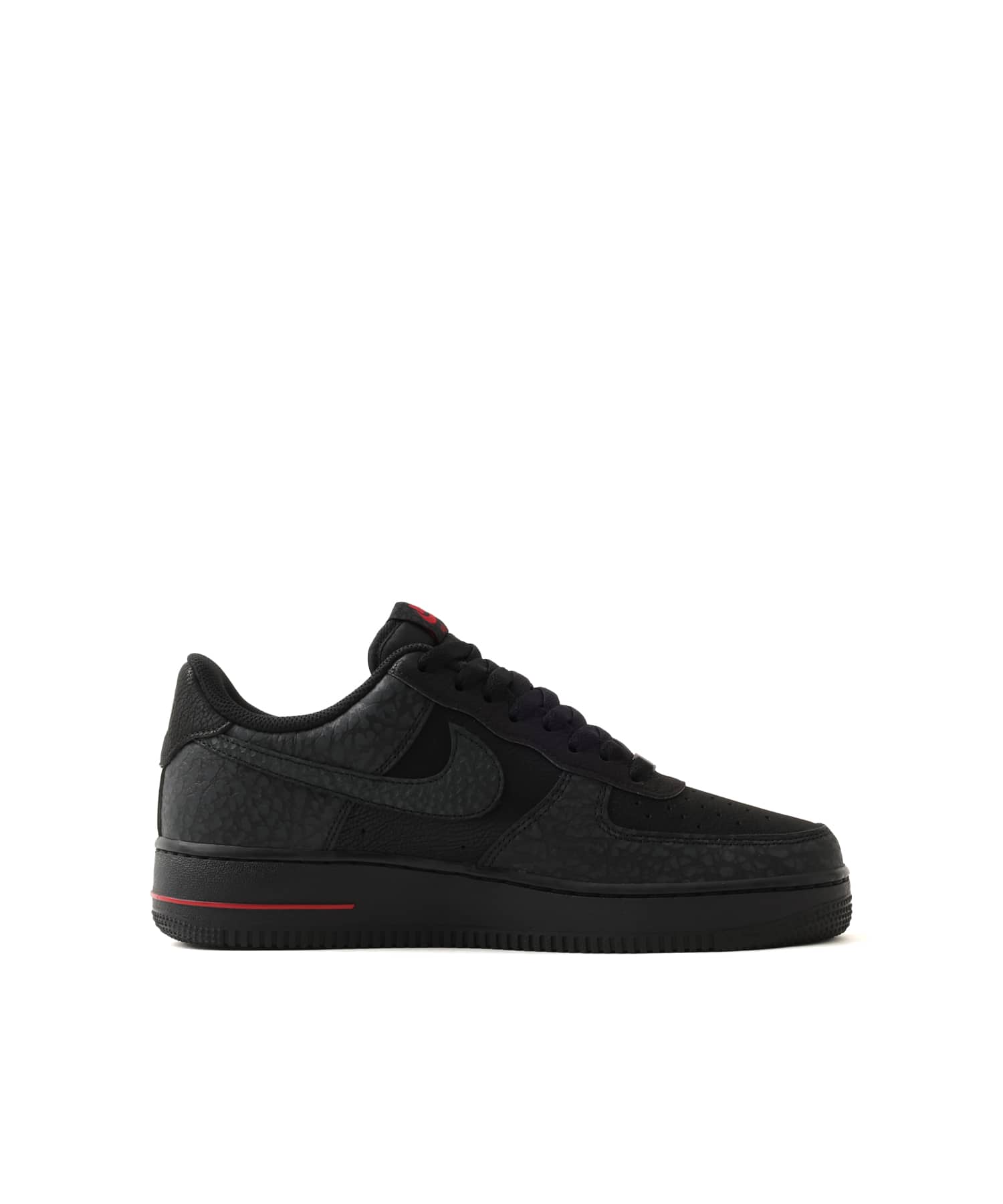 NIKE AIR FORCE 1 '07 BLACK/BLACK-TOUGH RED-DK SMOKE GREY-GREY FOGの画像