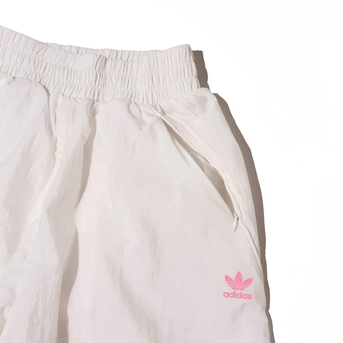 adidas WOVEN TRKPANT CLOWHI （アディダス ウーブン トラック