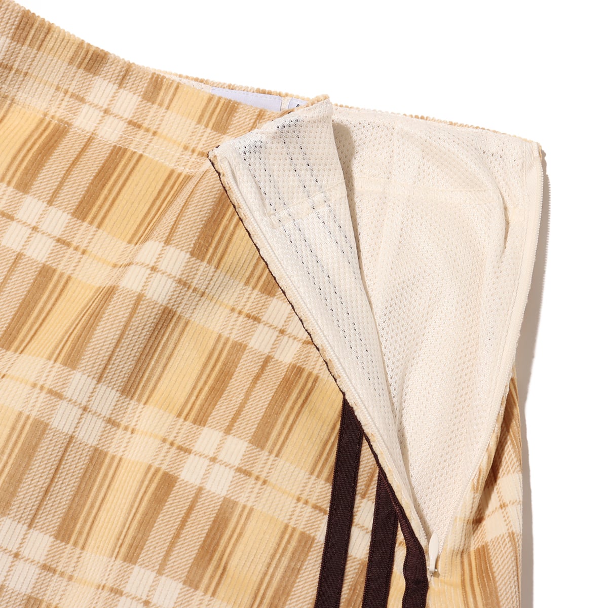 adidas TARTAN SKIRT SANSTR/MAGBEI/WONWHI の画像