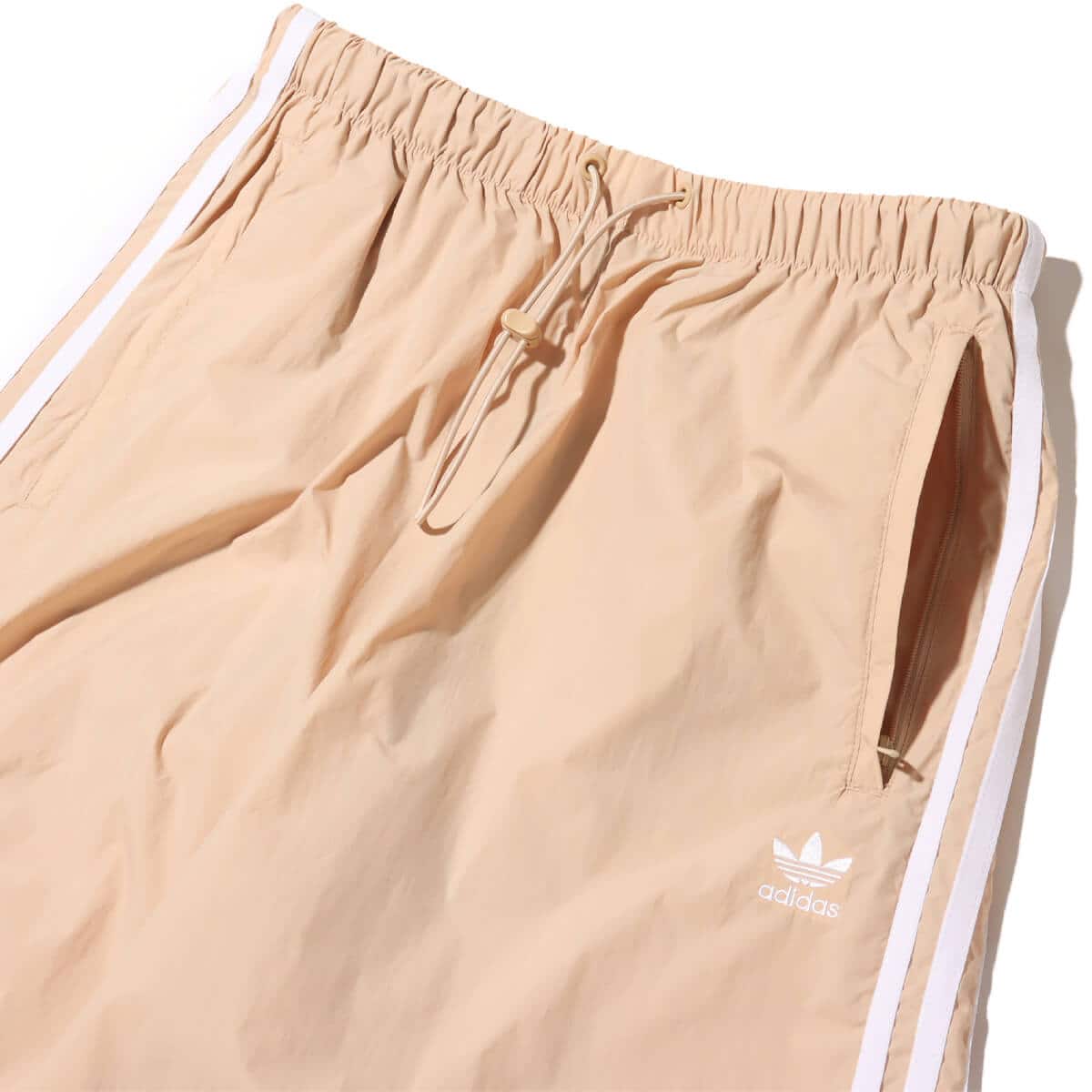 ★★Adairs★★ 3S Woven Parachute Track Pants Beige IY7252 adidas 3-Stripes Woven Parachute Pants - Beige | adidas Vietnam