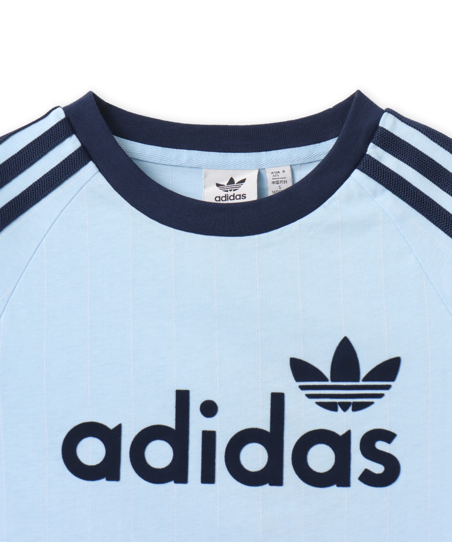 adidas LINEAR GRAPHIC CALI TEE クリアスカイ/オフホワイトの画像