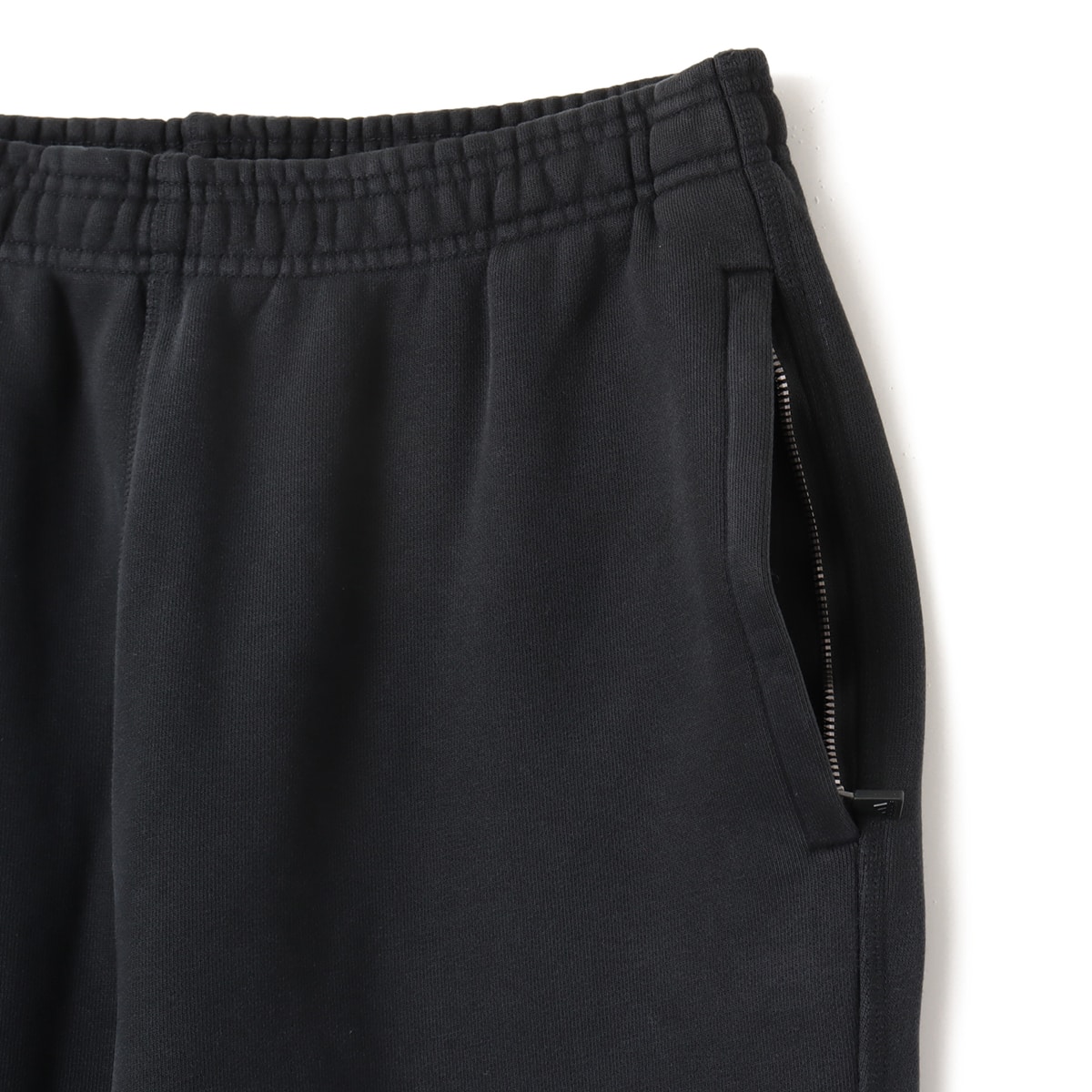 adidas EQT PANT ブラックの画像