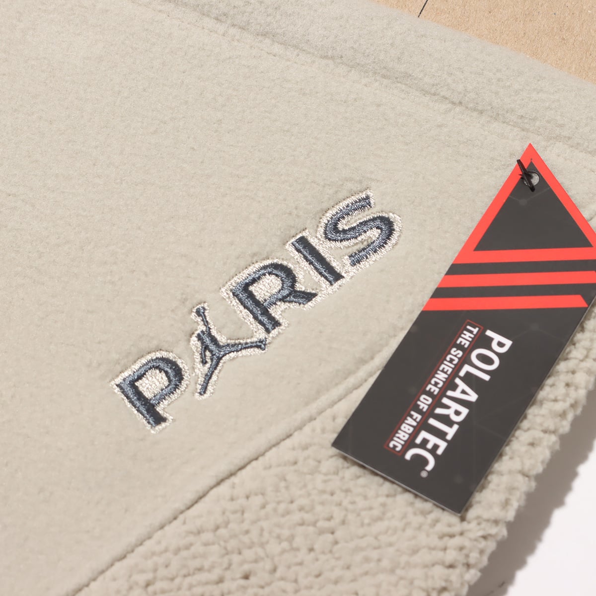 ジョーダン メンズ フリース ネックウォーマ PSG ストーン/アイアングレー 23HO-Iの画像