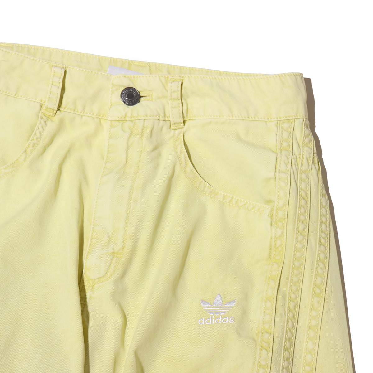 adidas WOMENS CARGO PANT NYLON BAHGLO の画像