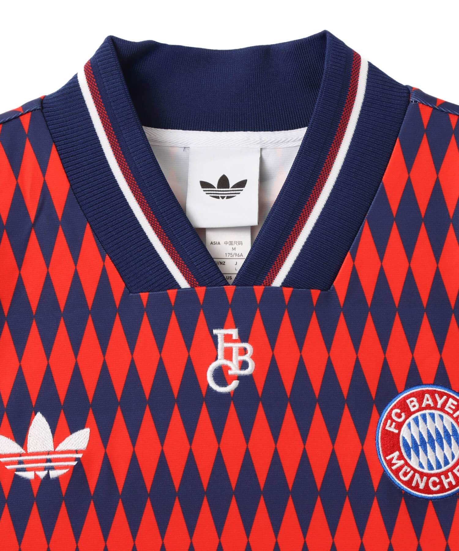 adidas FCﾊﾞｲｴﾙﾝ ﾐｭﾝﾍﾝ ﾗｲﾌｽﾀｲﾗｰ ｼﾞｬｰｼﾞｰ レッド/ダークブルーの画像